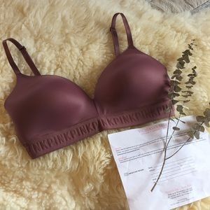 Victoria’s Secret NWOT Wear Everywhere Wireless